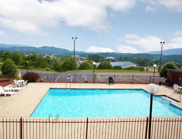 Hotel Pigeon Forge image 10