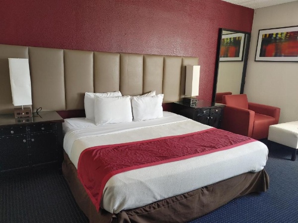 Hotel Pigeon Forge image 25