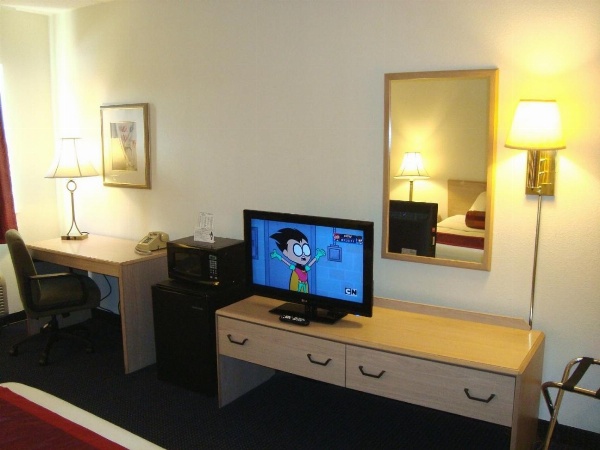 Hotel Pigeon Forge image 4